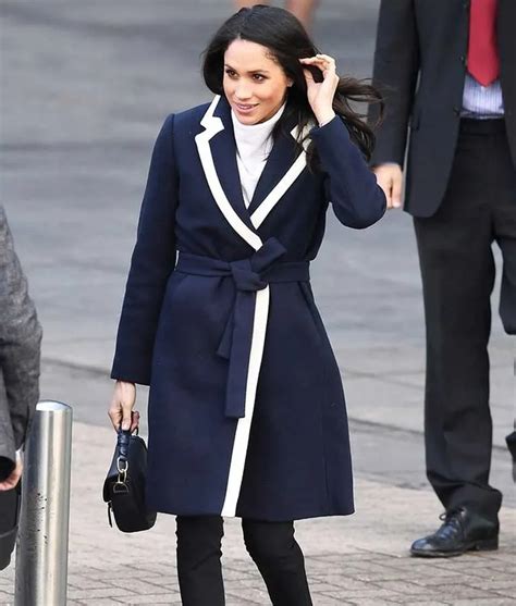 meghan markle wrap coat